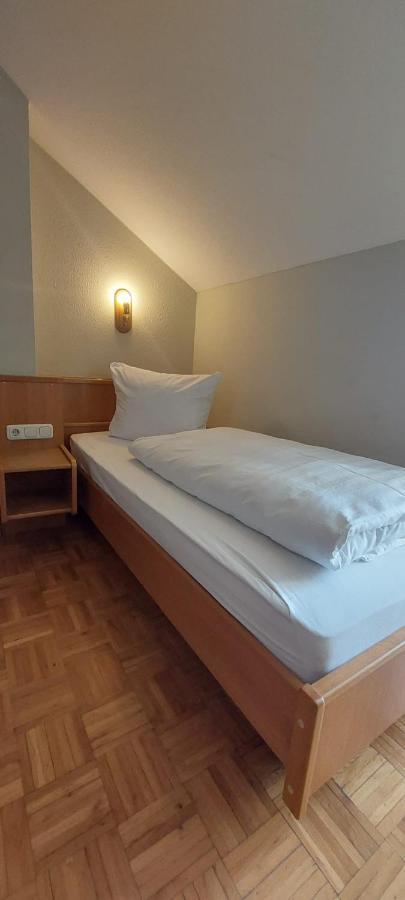 Hotel-Restaurant Kreuzhuber Neuburg am Inn Luaran gambar